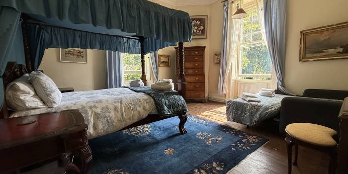 The Shannon River House
